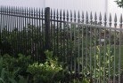 Colytongates-fencing-and-screens-7.jpg; ?>